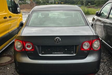 VW Jetta 156.298 km 4.600 &euro; Bonn 53121