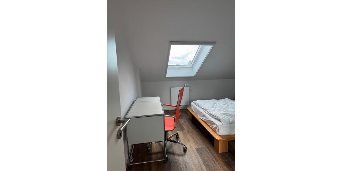Dachgeschoßwohnung Köln Mülheim - 2 Zimmer, 50 m&sup2;, 1.030&euro; | Angebot:26349039