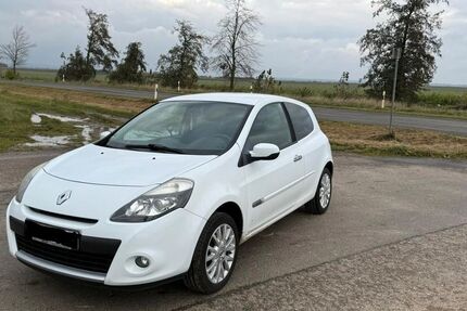 Renault Clio 195.865 km 2.050 &euro; Nörvenich 52388