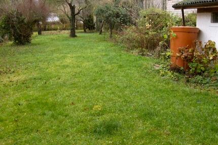 Ruhige 3,5-Zi. EG-Wohnung ab 15.8.. 100 m², idyllischer Garten
