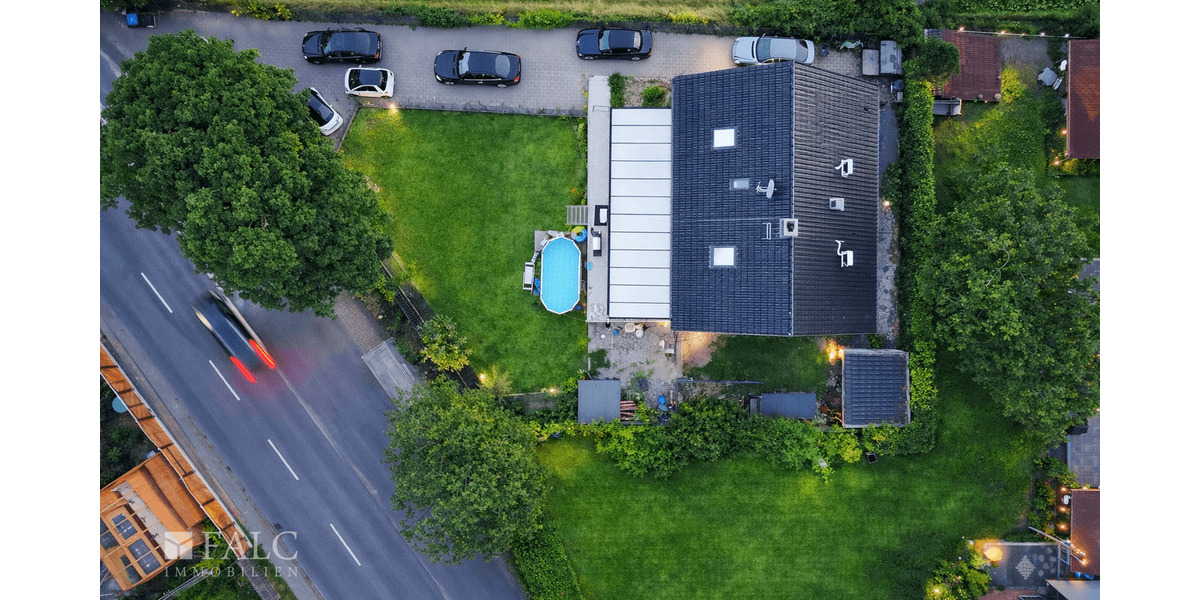 Einfamilienhaus Köln Esch/Auweiler - 8 Zimmer, 288 m&sup2;, 1.099.000&euro; | Angebot:24874472