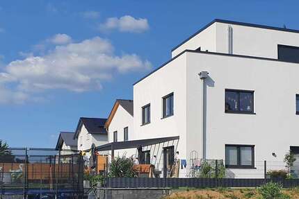 Haus Erftstadt - 7 Zimmer, 330 m&sup2;, 895.000&euro; | Angebot:27195808