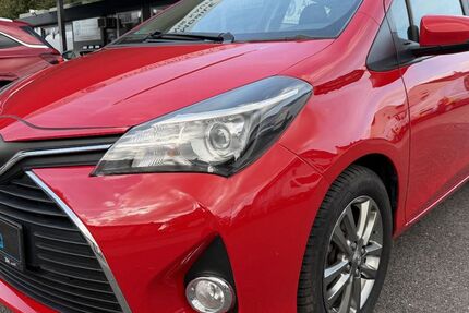 Toyota Yaris 83.295 km 8.999 &euro; Troisdorf (bei Köln) 53842