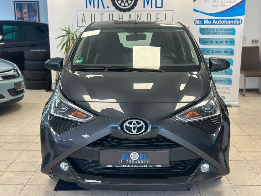 Toyota Aygo (X) 76.000 km 8.499 € Hürth 50354