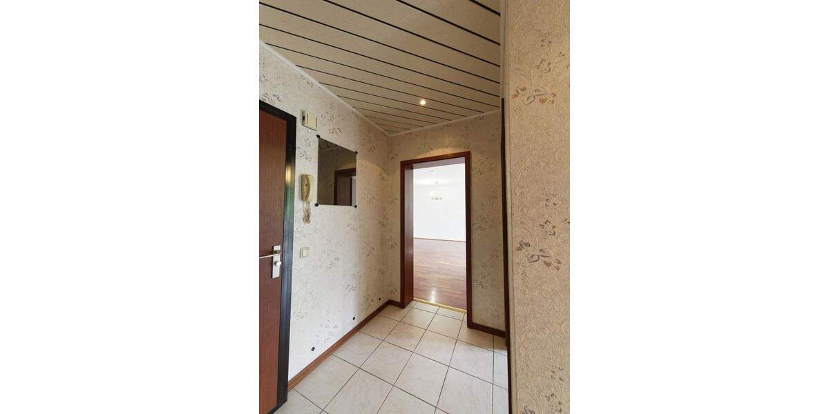 Etagenwohnung Köln Urbach - 3 Zimmer, 87 m&sup2;, 1.300&euro; | Angebot:25733301