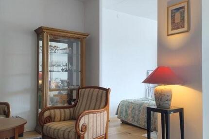 Hürth-Efferen, außergewöhnliche Wohn-Loft mit Balkon 1.5 zimmer