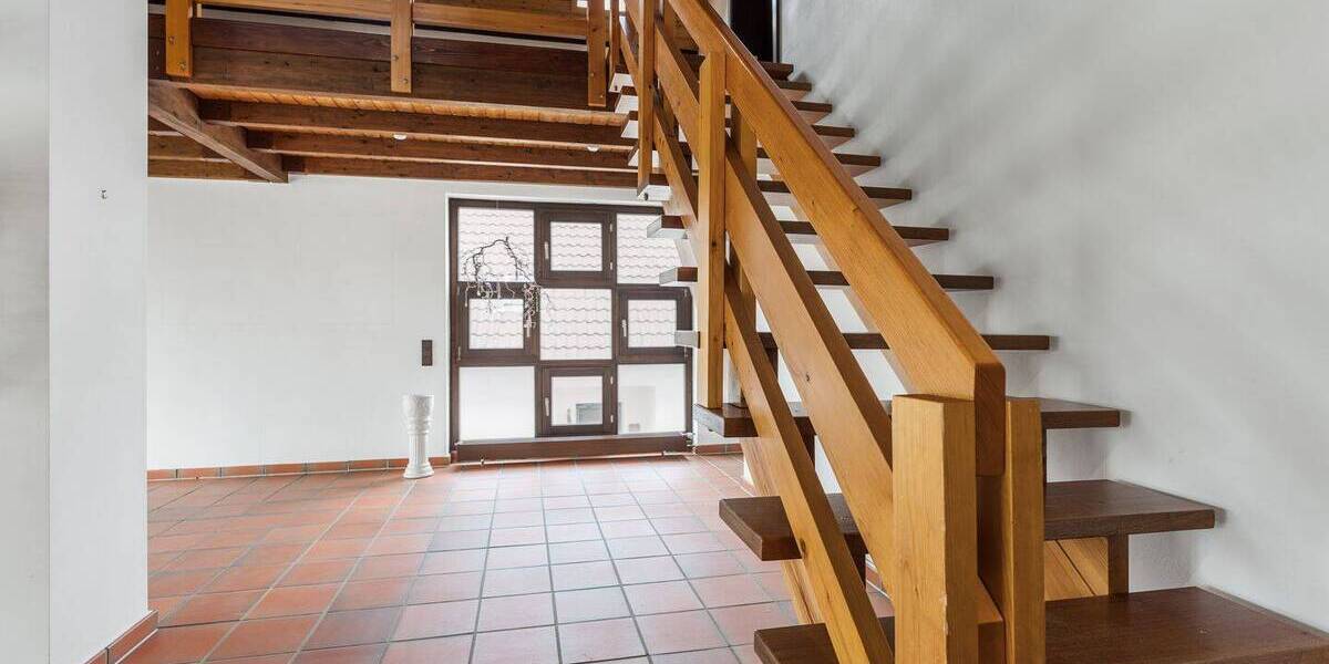 Einfamilienhaus Erftstadt Blessem - 9 Zimmer, 257 m&sup2;, 499.000&euro; | Angebot:26929560