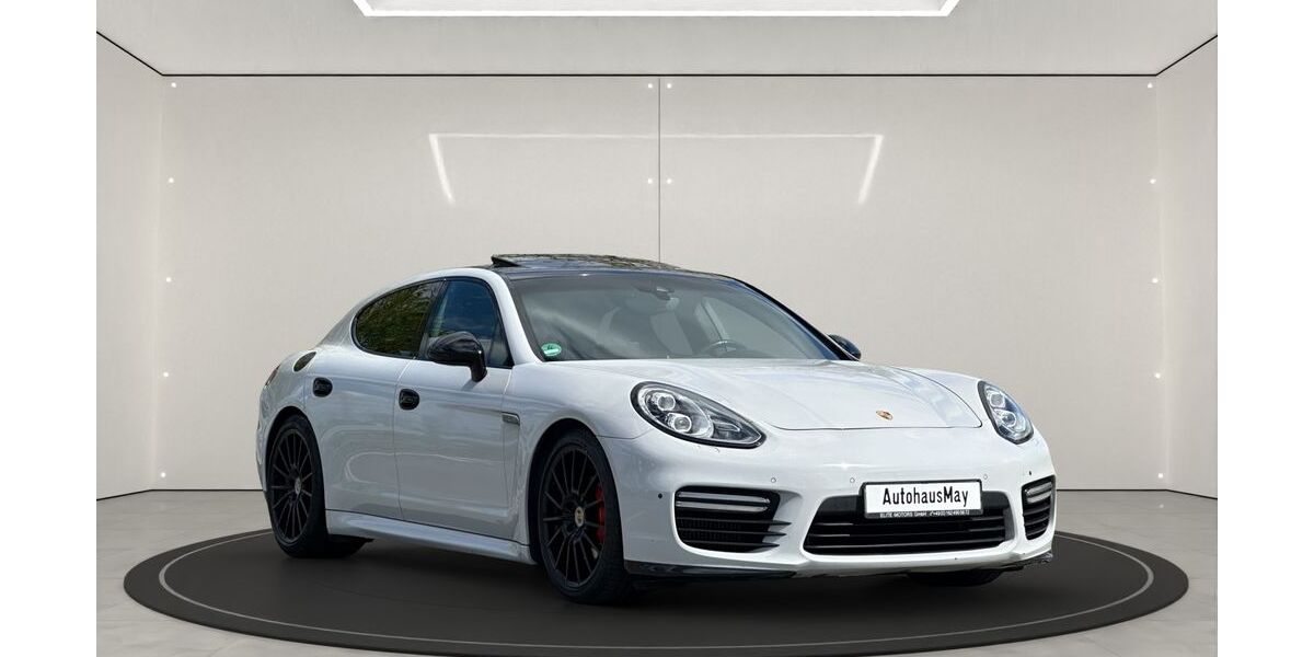 Porsche Panamera 159.950 km 31.950 &euro; Köln 50674