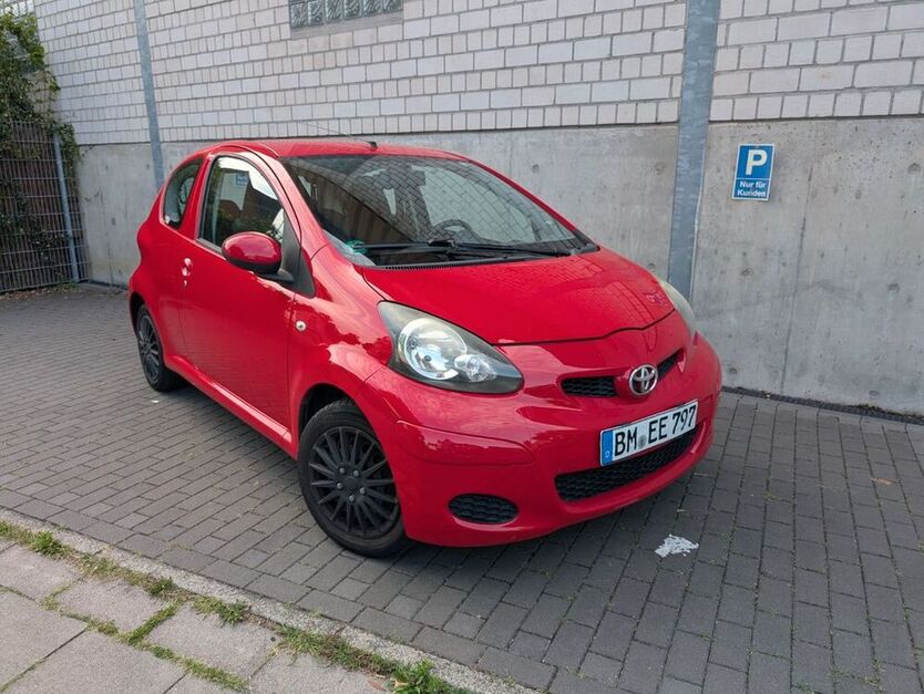 Aygo (X)