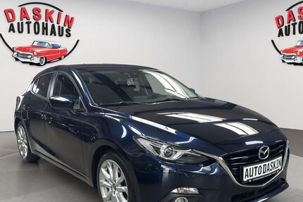 Mazda 3 120.000 km 12.400 € Köln 50827