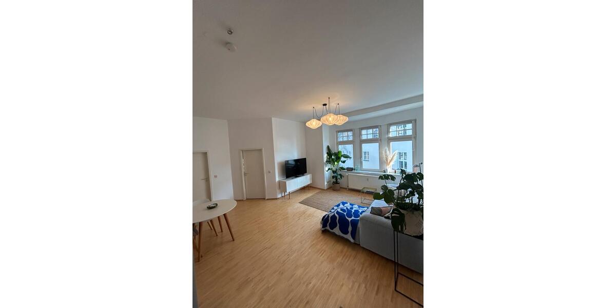 Etagenwohnung Köln Mülheim - 2 Zimmer, 64 m&sup2;, 1.500&euro; | Angebot:25145512