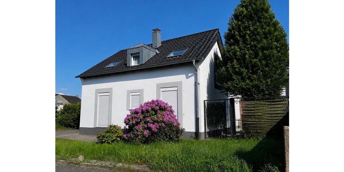Einfamilienhaus Köln Chorweiler - 5 Zimmer, 129 m&sup2;, 695.000&euro; | Angebot:26610971