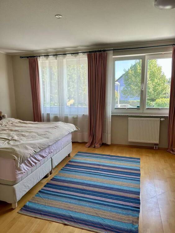 Geräumiges Familienhaus mit Terrasse in Rommerskirchen