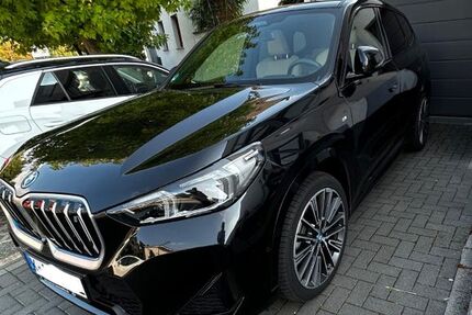 BMW iX1 30.800 km 40.600 € Köln 50765