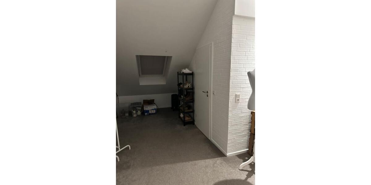 Dachgeschoßwohnung Bergheim - 3.5 Zimmer, 75 m&sup2;, 1.000&euro; | Angebot:26153577