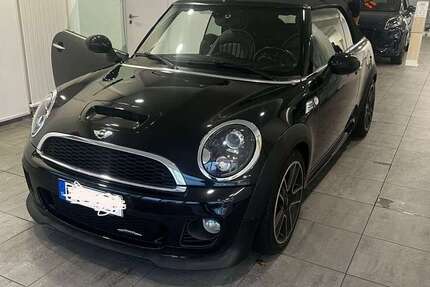 Mini John Cooper Works Cabrio