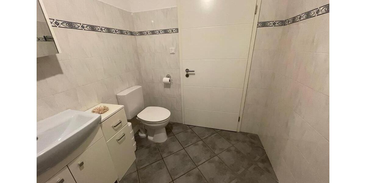 Erdgeschoßwohnung Solingen Wald - 2 Zimmer, 50 m&sup2;, 650&euro; | Angebot:26338801