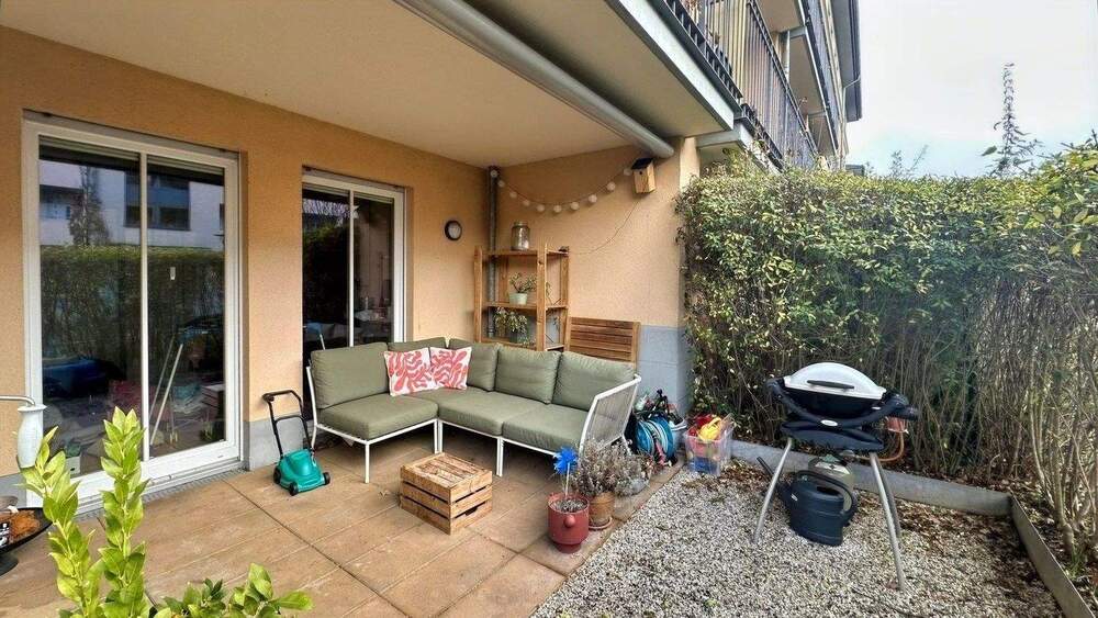Etagenwohnung Köln Niehl - 4 Zimmer, 85 m&sup2;, 520.000&euro; | Angebot:24049698