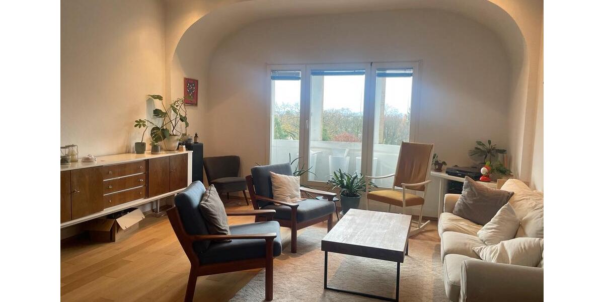 Dachgeschoßwohnung Troisdorf - 3 Zimmer, 125 m&sup2;, 1.700&euro; | Angebot:25320185