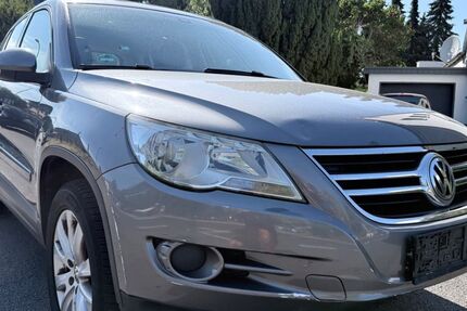 VW Tiguan 288.000 km 4.400 &euro; Brühl (Nähe Köln) 50321
