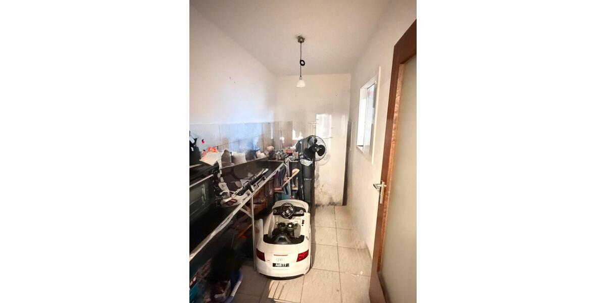 Etagenwohnung Köln Kalk - 3 Zimmer, 72 m&sup2;, 208.000&euro; | Angebot:26986527