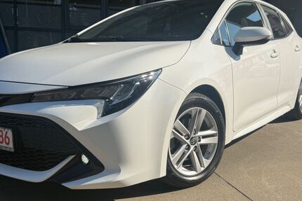 Toyota Corolla 77.500 km 16.900 &euro; Köln 50939