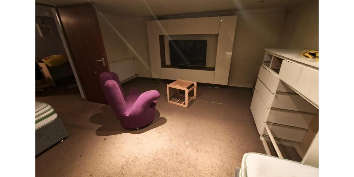 Reihenhaus Köln Porz - 6 Zimmer, 111 m&sup2;, 2.100&euro; | Angebot:26142944