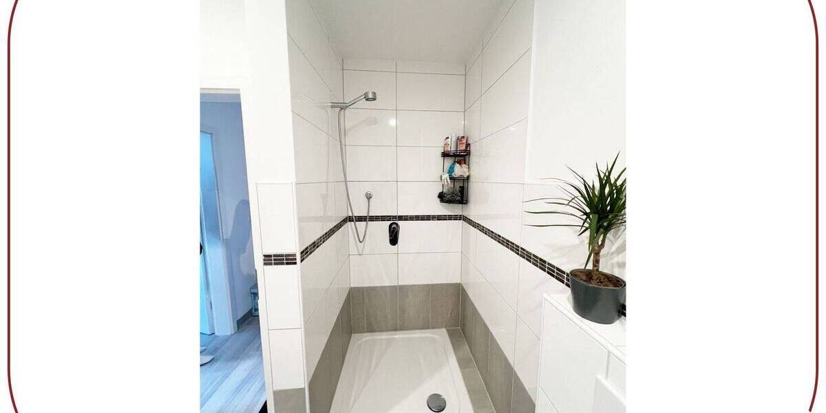 Mehrfamilienhaus, Wohnhaus Solingen Solingen-Mitte - 3 Zimmer, 229.000&euro; | Angebot:26257254