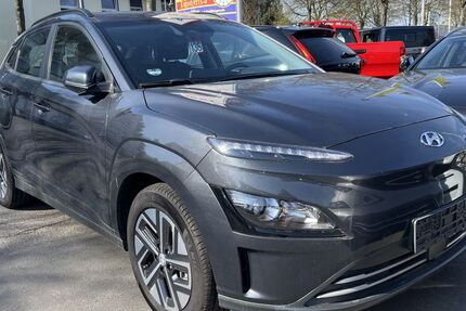 Hyundai KONA 13.948 km 18.400 &euro; Hennef 53773