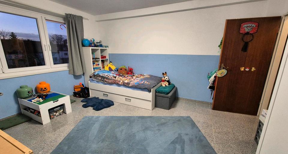 Komfortable große 4-Zimmer-Wohnung in Top Lage in Schlebusch 4 zimmer