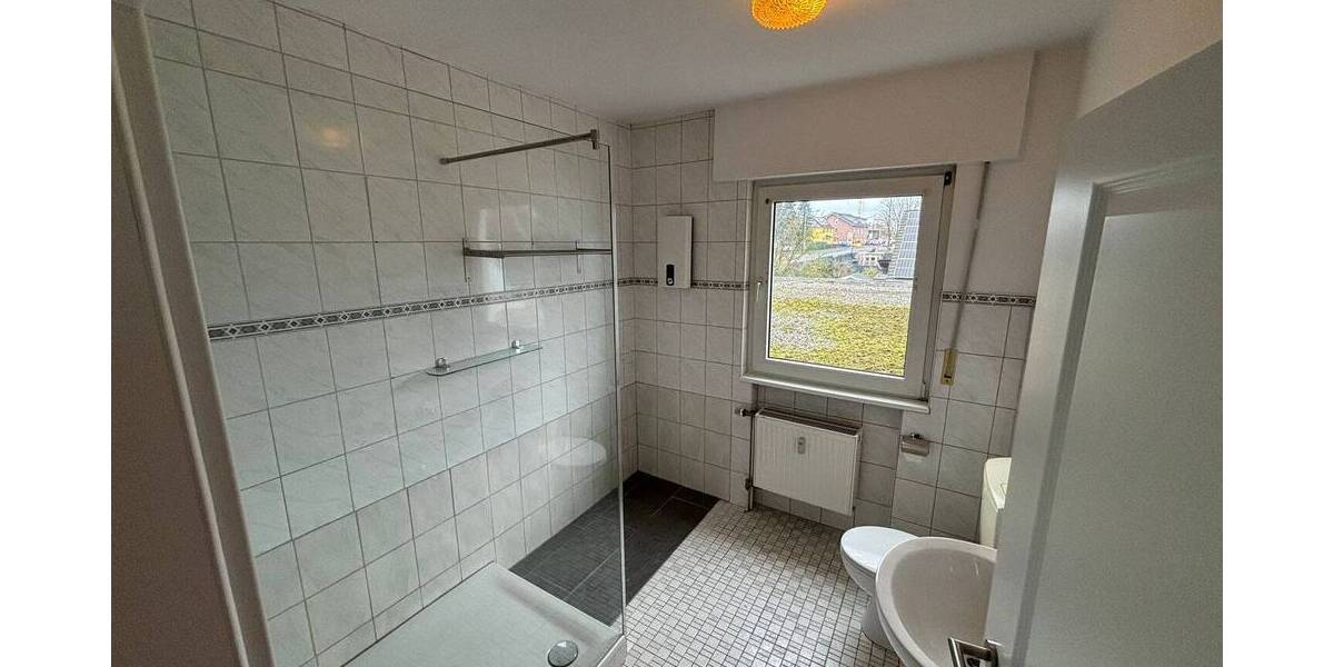 Etagenwohnung Neunkirchen-Seelscheid Seelscheid - 2 Zimmer, 84 m&sup2;, 700&euro; | Angebot:21390476