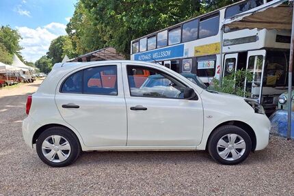 Nissan Micra 107.000 km 4.890 &euro; Köln Porz 51147