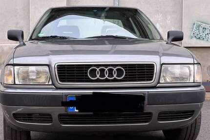Audi 80 160.000 km 4.900 € bonn 53227
