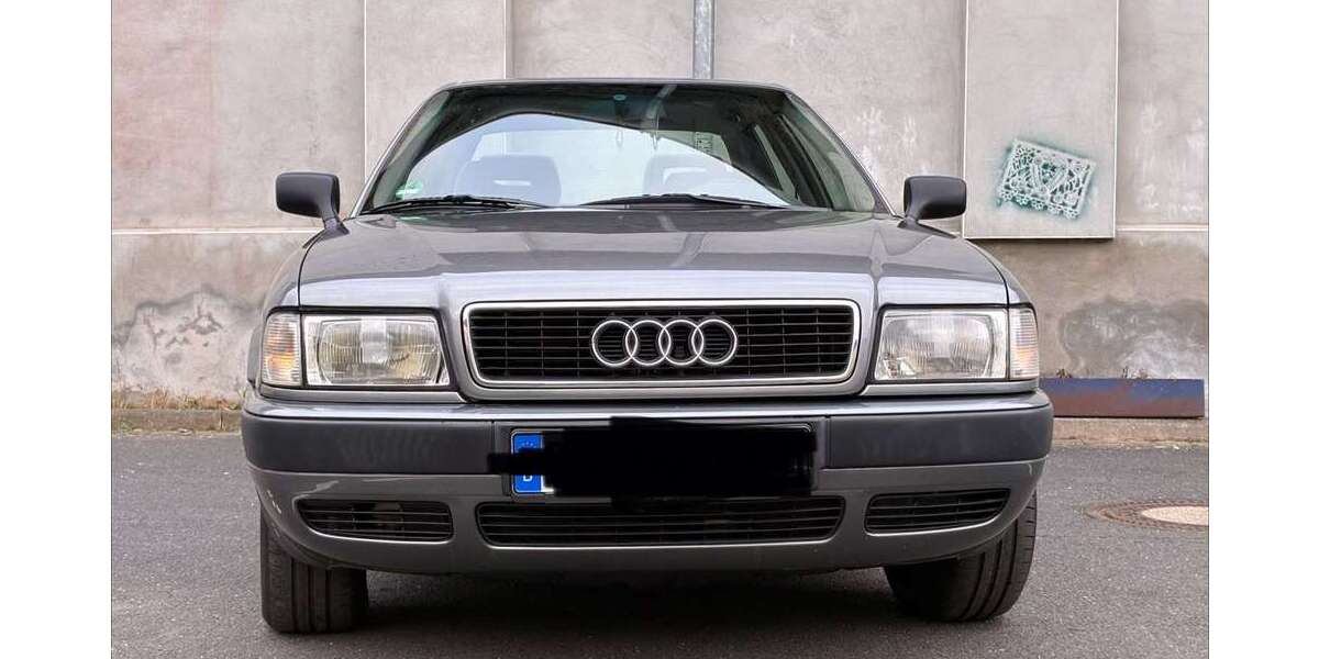 Audi 80 160.000 km 4.900 € bonn 53227