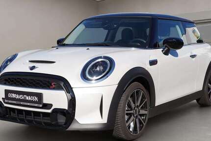 Mini Cooper S 5.537 km 29.650 € Neuss 41460