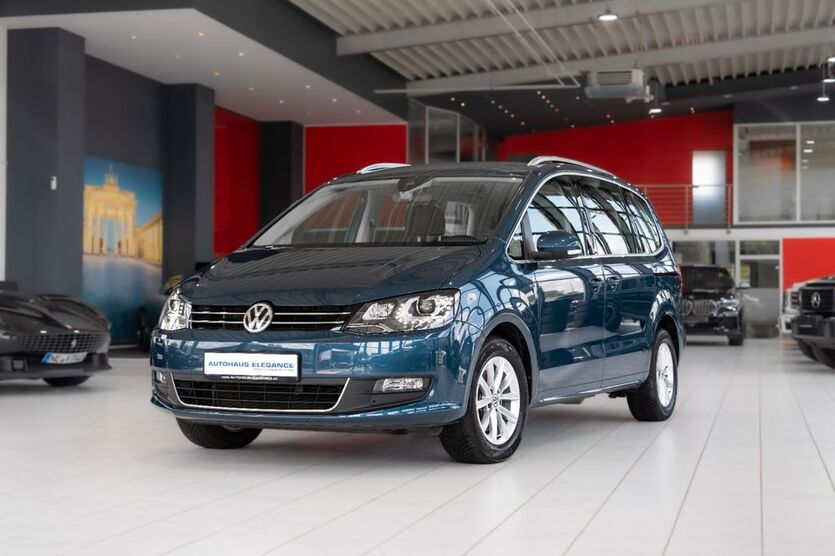 VW Sharan 52.829 km 21.980 € Köln 51147