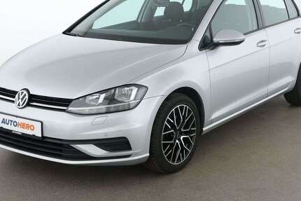 VW Golf 105.248 km 12.890 &euro; Köln 50739