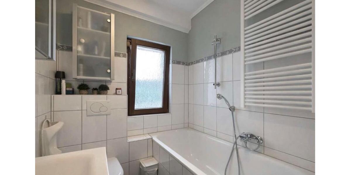 Doppelhaushälfte Siegburg - 8 Zimmer, 161 m&sup2;, 549.000&euro; | Angebot:27232111