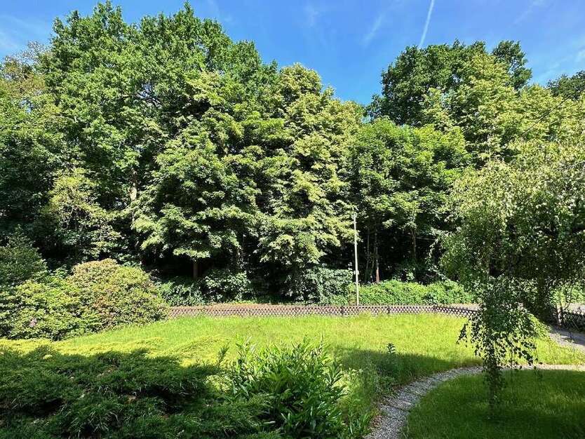 Grundstück zu verkaufen in Bergisch Gladbach 615.000 € 1250 m²