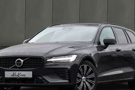 Volvo V60 2.578 km 46.660 € Bonn 53177