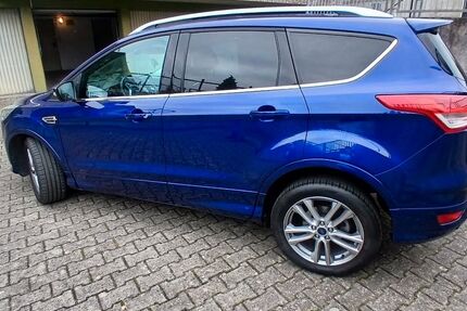 Ford Kuga 75.500 km 13.600 € Troisdorf 53840