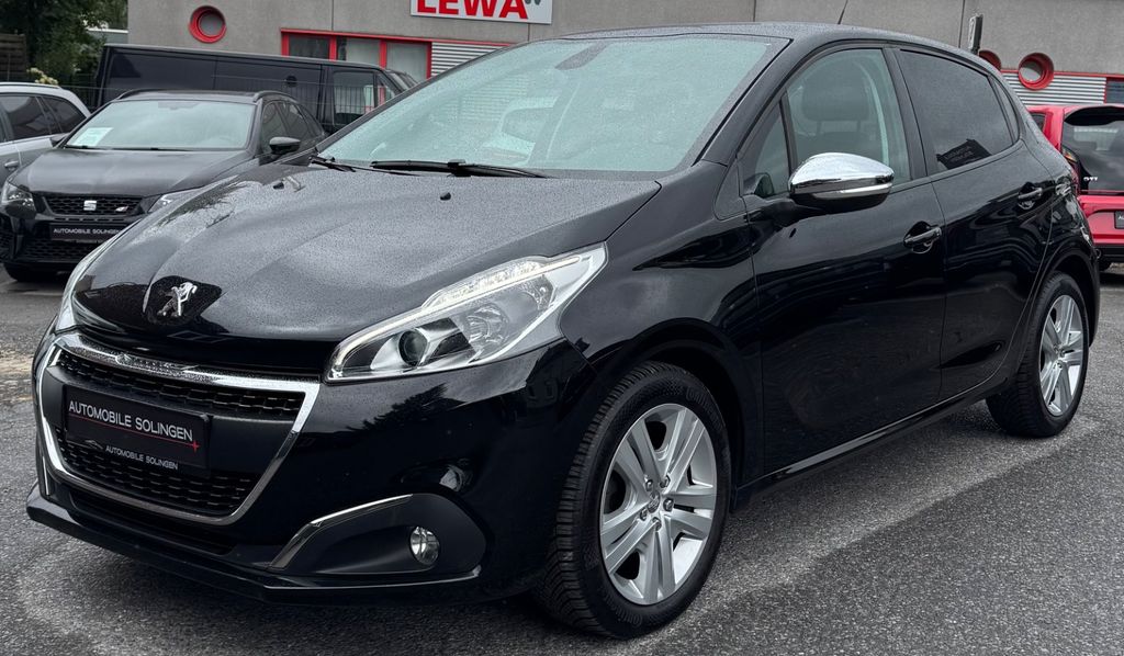 Peugeot 208 76.800 km 8.390 &euro; Solingen 42653