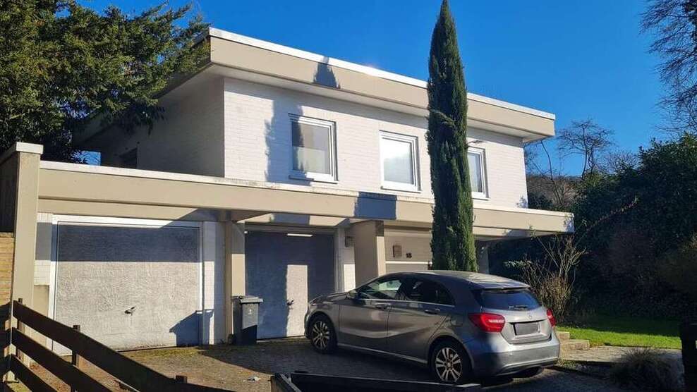 Haus zum Kaufen in Bad Honnef 698.000 € 140 m²