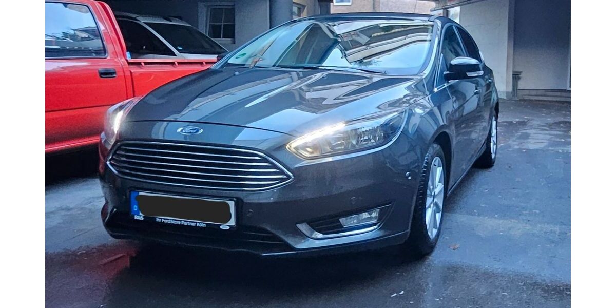 Ford Focus 36.500 km 9.990 &euro; Niehl 50735
