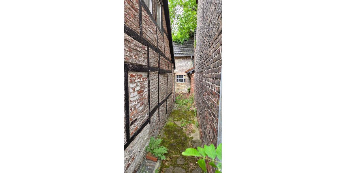Einfamilienhaus Monheim am Rhein - 150.000&euro; | Angebot:27301276