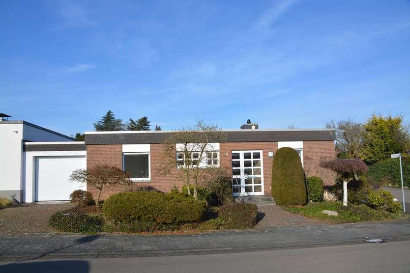 Haus zum Kaufen in Frechen 595.000 € 130.96 m²