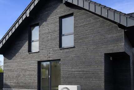 Haus Siegburg - 5 Zimmer, 146 m&sup2;, 2.250&euro; | Angebot:26106499