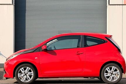 Toyota Aygo (X) 120.000 km 5.200 &euro; Köln 50825