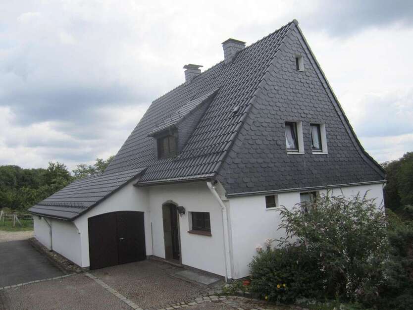 Haus zum Mieten in Solingen 1.150 € 123 m² 6 zimmer