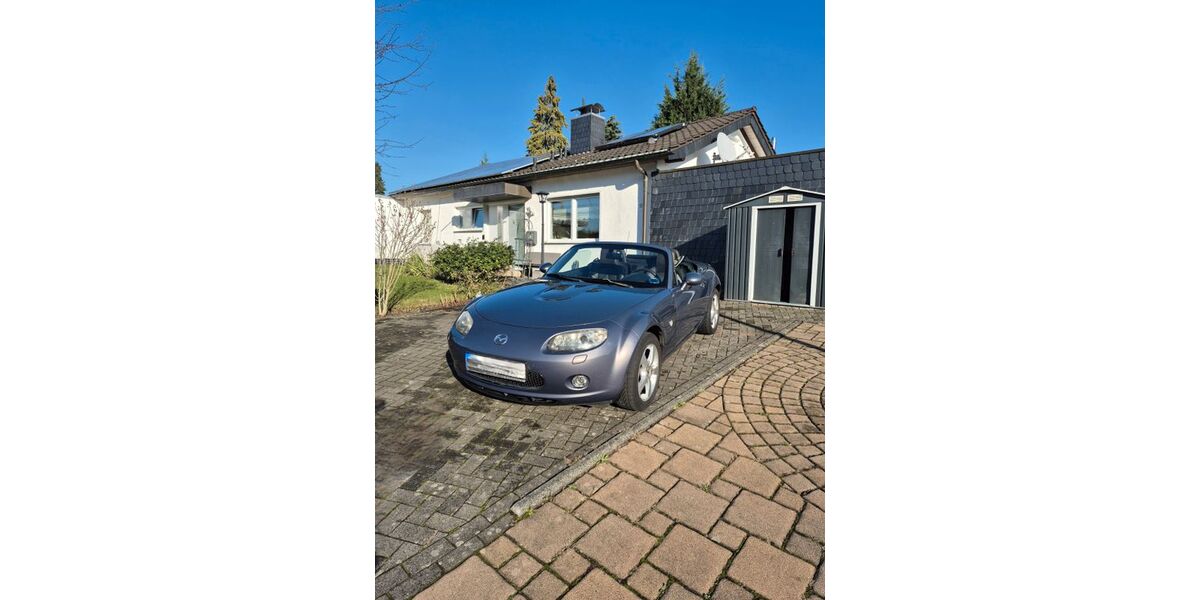 Mazda MX-5 166.500 km 7.900 € Bergisch Gladbach 51469